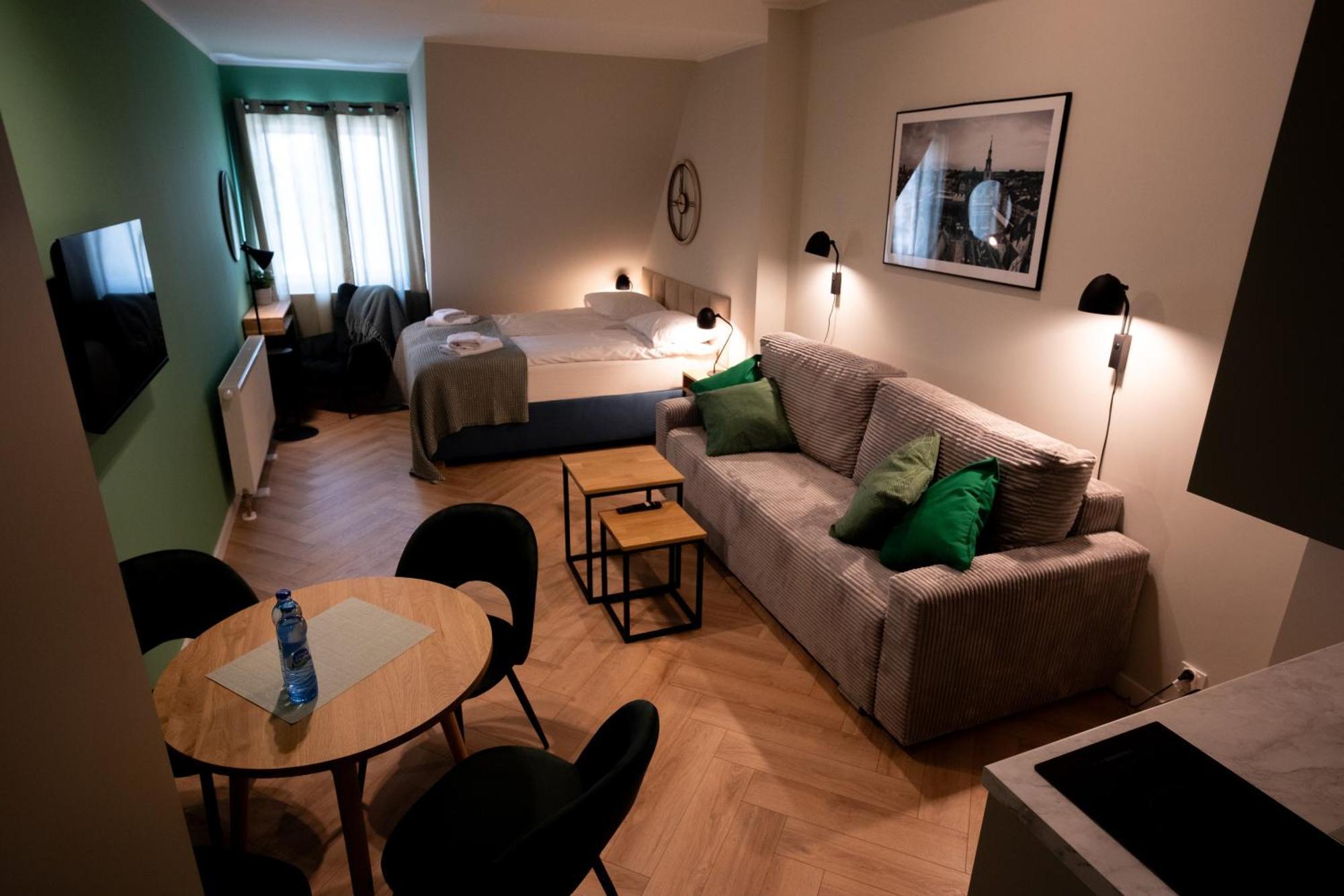 Apartamenty Drevny Kocur Poznań Exterior foto
