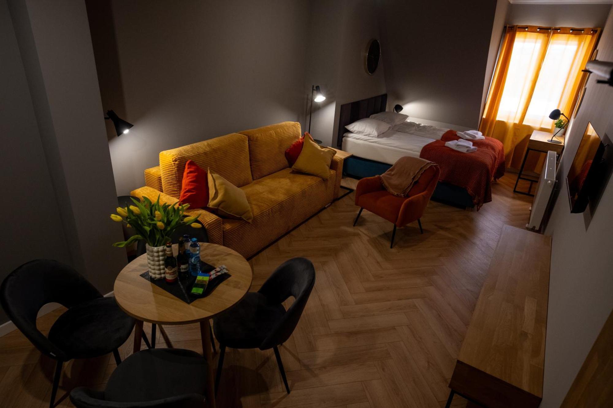 Apartamenty Drevny Kocur Poznań Exterior foto