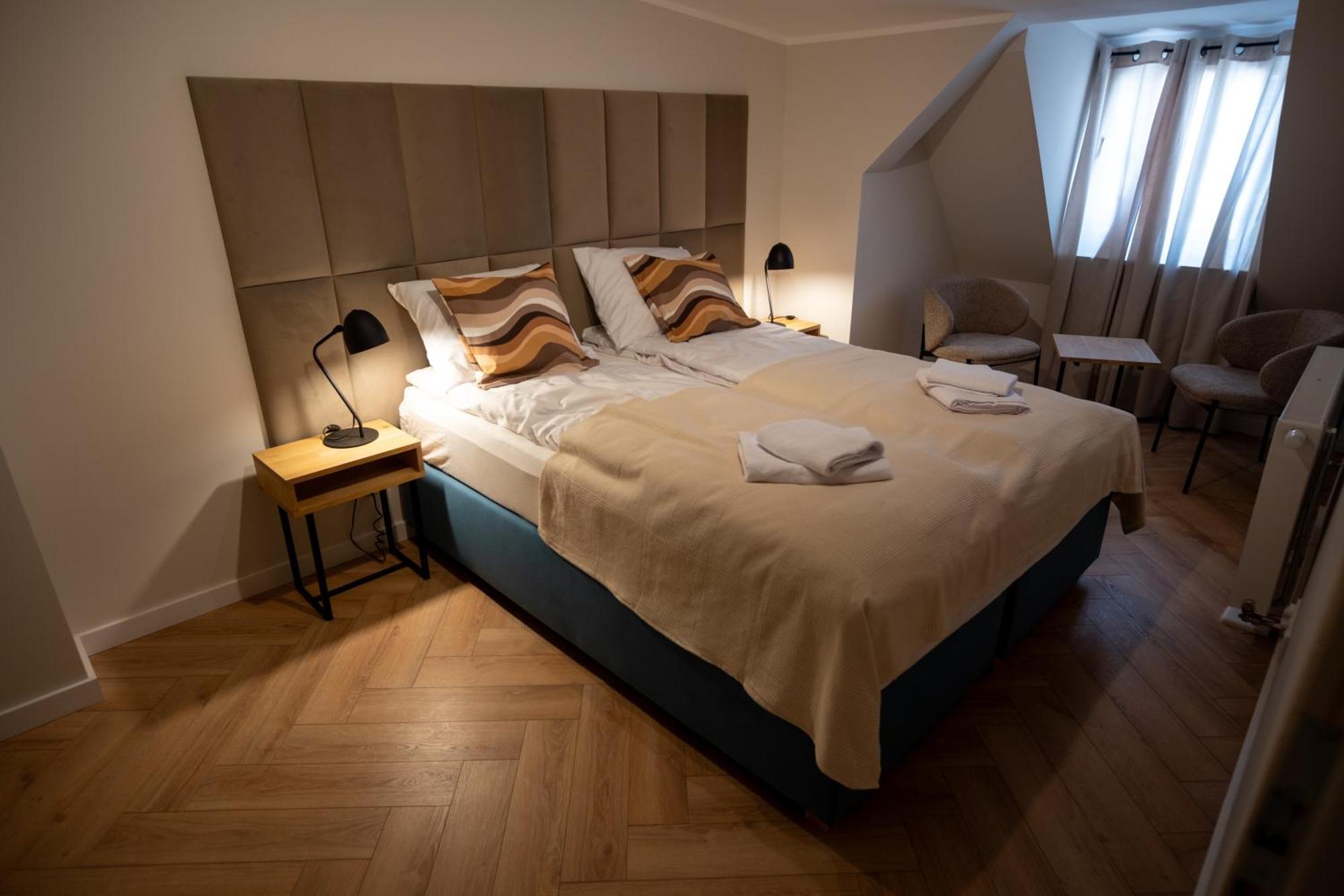 Apartamenty Drevny Kocur Poznań Exterior foto